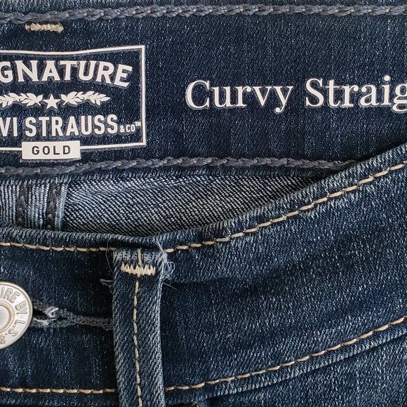 NWT  Signature Levi Curvy Straight Stretch Jeans Size 4 - Picture 6 of 10